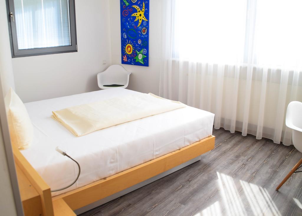 Cristall Hotel Waghäusel Quarto foto